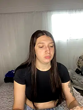 Snapshot of Mia__Gray chatting on November 2025 07:23:02 PM Mia Gray online show from November 2025 07:23:02 PM