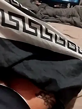 Tattyrob87 online show from October 2025 12:22:02 PM