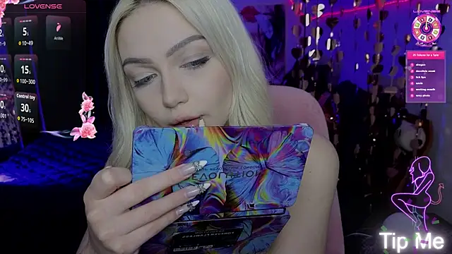 LinaLirian online show from April 2026 10:07:02 AM