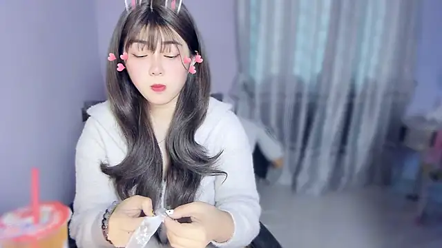 yuki3366 online show from November 2025 06:01:01 AM