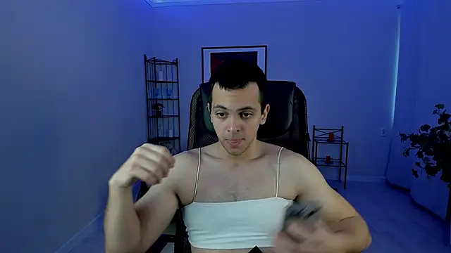 Snapshot of Guido_Grossi chatting on March 2025 09:45:01 AM Guido Grossi online show from March 2025 09:45:01 AM