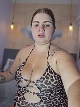 valentina-diiaz online show from April 2026 01:08:02 PM