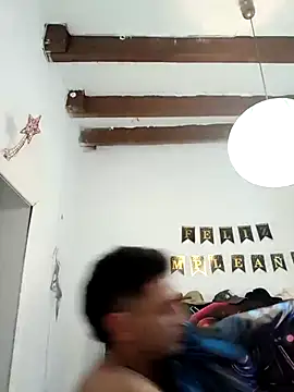 hotCOUPLEPETRA online show from April 2026 06:02:01 PM