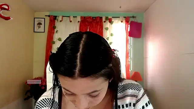 vale miel online show from October 2025 06:46:02 PM