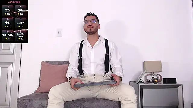 samuelcoopeer online show from December 2025 04:04:01 PM