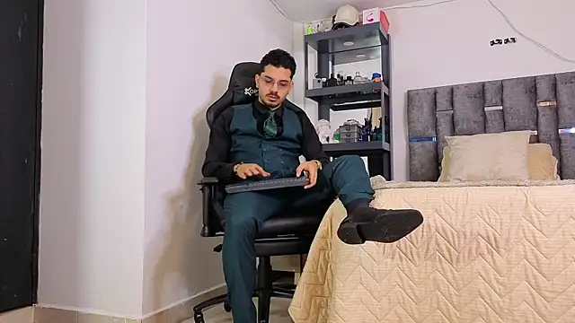 samuelcoopeer online show from March 2026 07:58:01 PM