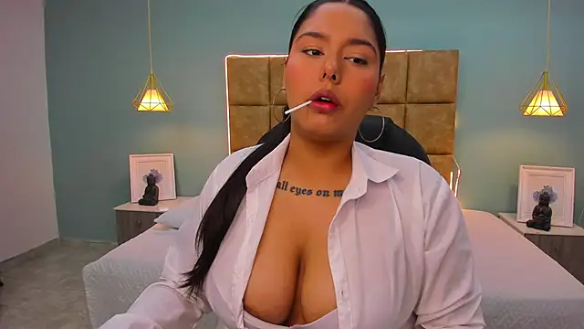 Snapshot of NaniXoxo18 chatting on November 2025 01:11:02 PM NaniXoxo18 online show from November 2025 01:11:02 PM