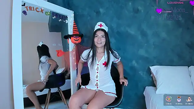 GingerMoon  online show from October 2025 05:57:02 PM