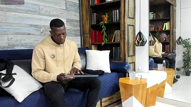 MarcusBlack  online show from May 2026 11:50:01 AM