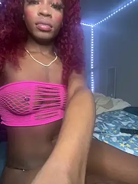 Snapshot of lovergirll555 chatting on February 2026 03:55:02 AM lovergirll555 online show from February 2026 03:55:02 AM