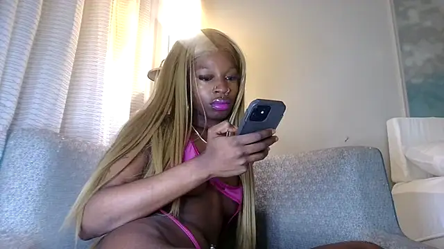 Snapshot of lovergirll555 chatting on March 2026 05:51:02 PM lovergirll555 online show from March 2026 05:51:02 PM