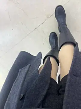 xiaoyuan01 online show from February 2026 02:26:01 AM