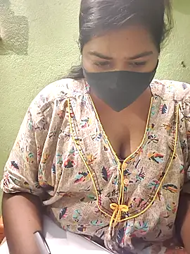 Liyaa 24 online show from February 2026 05:00:02 PM