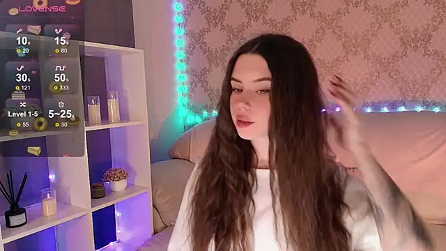 HolyMiax online show from June 2026 03:46:01 AM