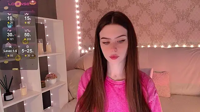 HolyMiax online show from June 2026 01:52:02 AM