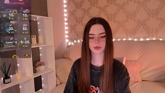 HolyMiax online show from June 2026 03:38:01 AM