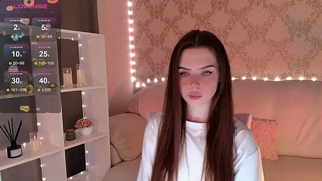 HolyMiax online show from July 2026 03:06:02 AM