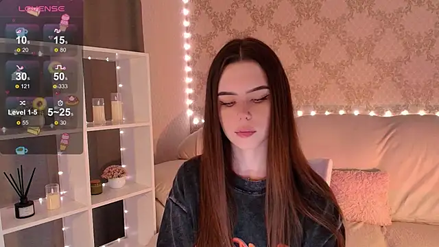 HolyMiax online show from July 2026 03:35:01 AM