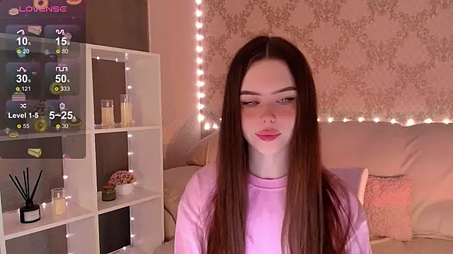 HolyMiax online show from July 2026 03:22:01 AM
