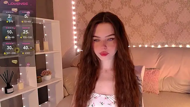 HolyMiax online show from July 2026 03:43:01 AM