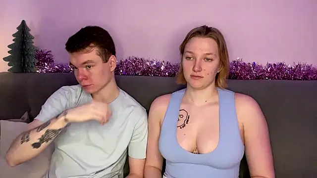 julielourens online show from December 2025 07:58:02 AM