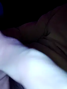 MrThomas31 online show from November 2025 09:14:01 PM