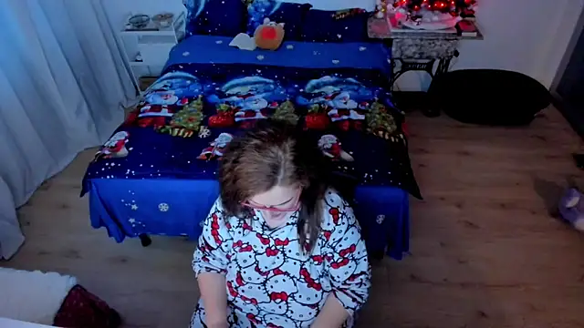 Squirt Kimm online show from December 2025 02:03:01 PM