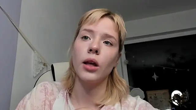 Snapshot of _CuteAsFuck_ chatting on October 2025 01:21:01 PM CuteAsFuck online show from October 2025 01:21:01 PM