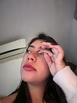 sara calderon online show from June 2026 11:24:02 AM