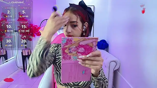 Snapshot of Katty_rounds chatting on November 2025 12:41:02 PM Katty rounds online show from November 2025 12:41:02 PM