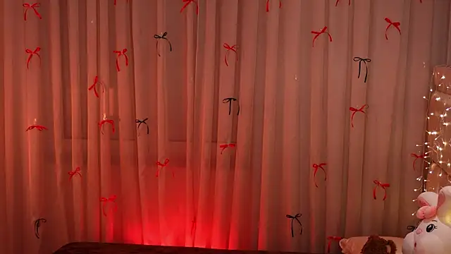 LiaGotti online show from December 2025 07:22:01 PM