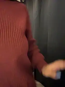 Snapshot of indialatin chatting on April 2026 02:17:02 AM indialatin online show from April 2026 02:17:02 AM