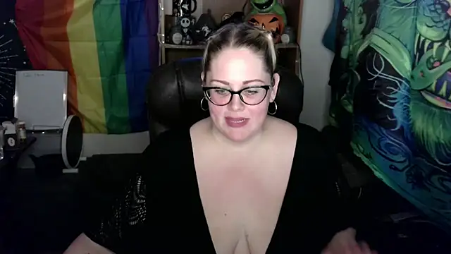 Kinky Witch online show from July 2026 12:04:02 AM