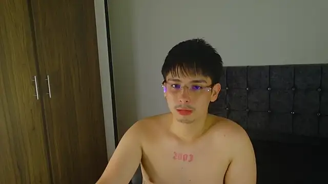 Snapshot of Maximo_Miller chatting on September 2025 07:12:01 AM Maximo Miller online show from September 2025 07:12:01 AM