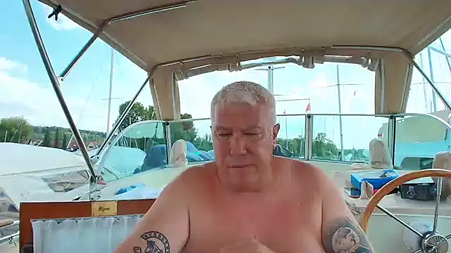 Snapshot of Kinky_Couple69 chatting on July 2026 02:21:02 PM Kinky Couple69 online show from July 2026 02:21:02 PM