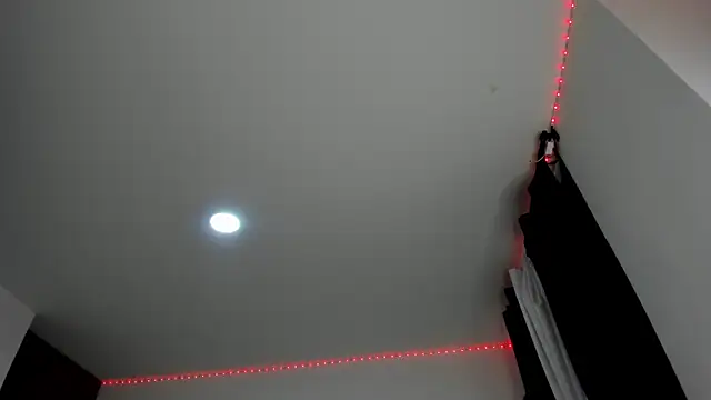 Vaneza G1 online show from April 2026 06:19:01 AM