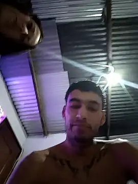 love birds 69 online show from December 2025 12:04:01 AM