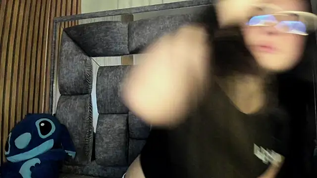 Cherry  Hot online show from October 2025 12:19:01 AM