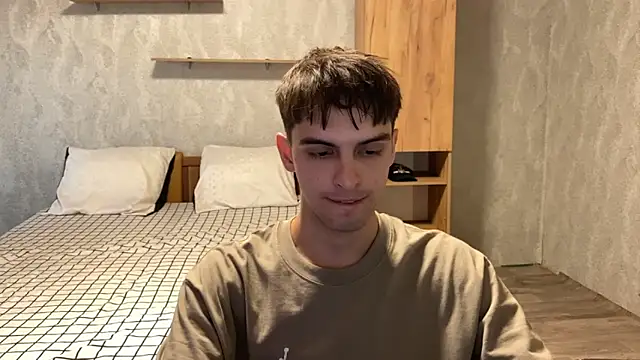 elliot scott online show from September 2025 12:26:01 PM