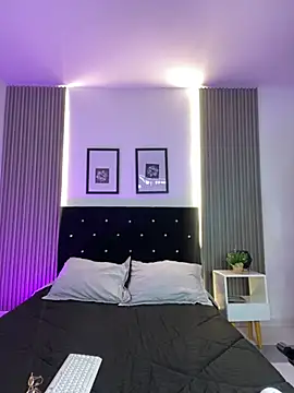 ashlycarteer online show from October 2025 06:59:01 PM