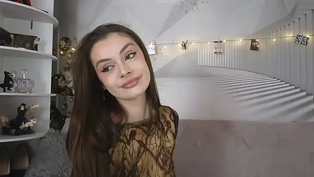 EvoletteLouLou online show from November 2025 04:40:02 PM