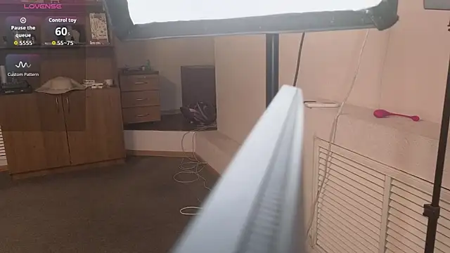 Snapshot of Margo_Moll chatting on November 2025 06:45:02 AM Margo Moll online show from November 2025 06:45:02 AM