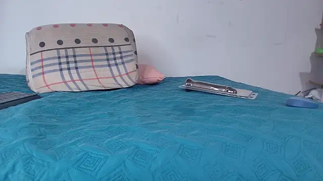 Snapshot of celeste_moonx chatting on October 2025 11:54:02 AM celeste moonx online show from October 2025 11:54:02 AM