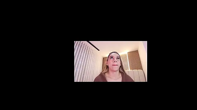 Snapshot of celeste_moonx chatting on December 2025 12:00:02 PM celeste moonx online show from December 2025 12:00:02 PM