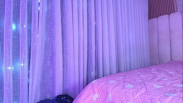 Snapshot of celeste_moonx chatting on January 2026 12:00:01 PM celeste moonx online show from January 2026 12:00:01 PM