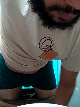 Snapshot of EgyptianStallion82 chatting on September 2025 11:24:01 AM EgyptianStallion82 online show from September 2025 11:24:01 AM