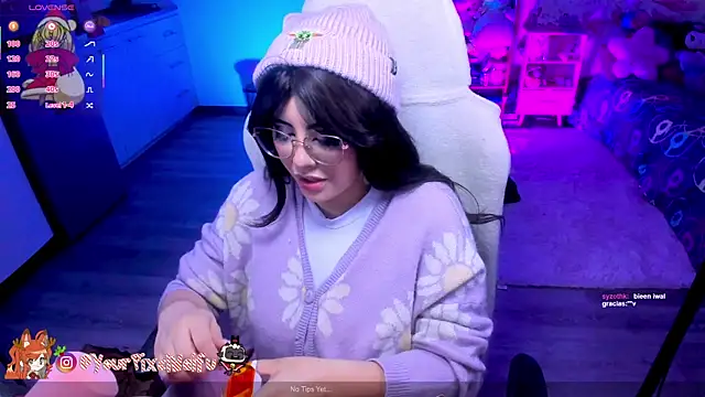 AlyssaRomanova online show from December 2025 02:28:02 AM