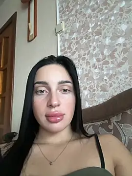 Snapshot of Soft_Pleasure chatting on November 2025 09:09:01 AM Soft Pleasure online show from November 2025 09:09:01 AM