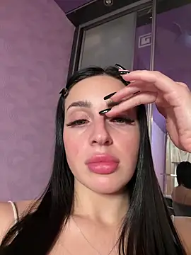 Snapshot of Soft_Pleasure chatting on December 2025 06:47:01 PM Soft Pleasure online show from December 2025 06:47:01 PM