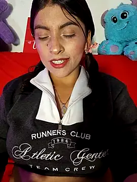 Fox Roxxan online show from May 2026 02:06:01 AM